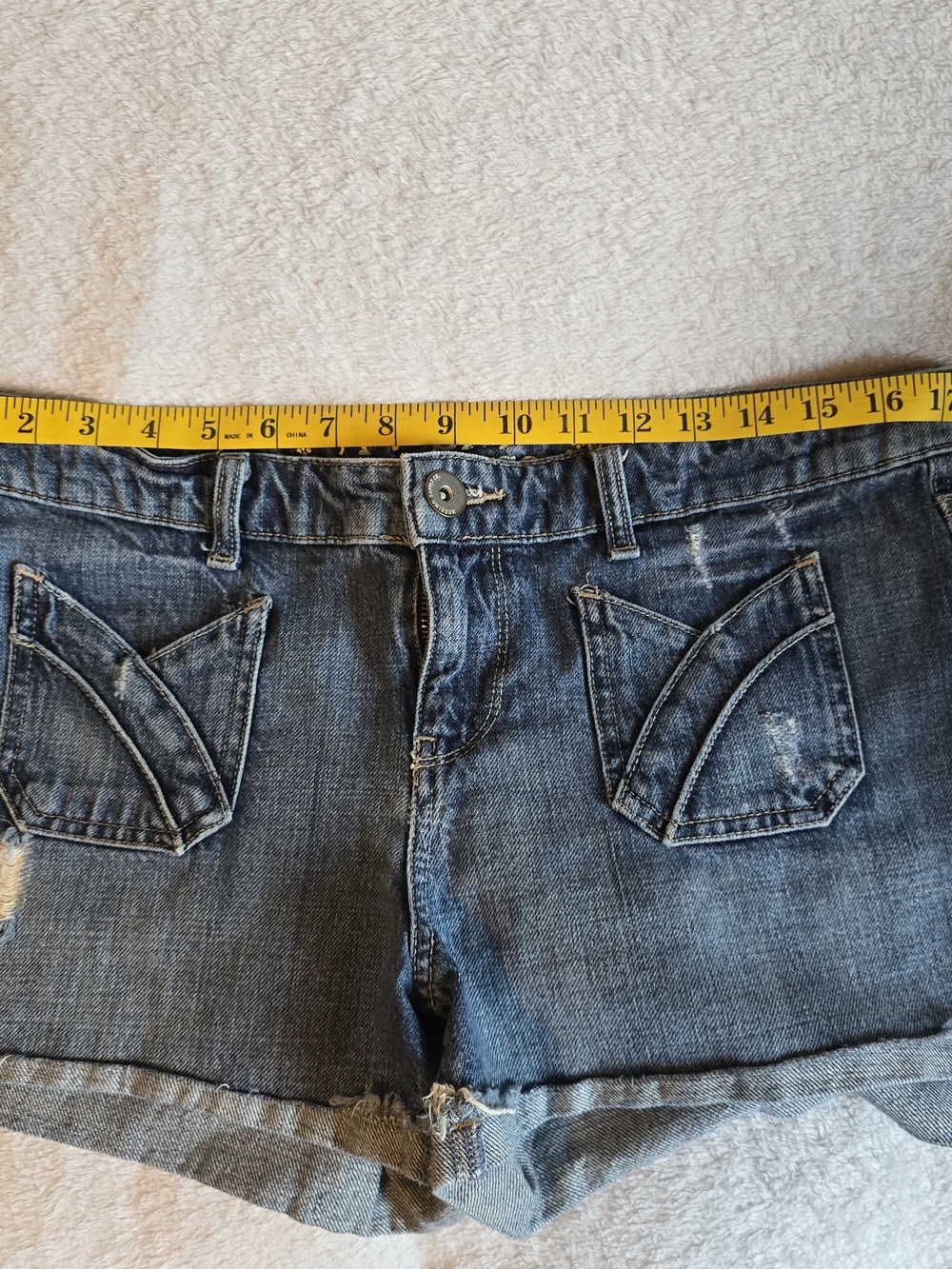 Mossimo Supply Co. Women's Blue Denim Jeans - Size 13